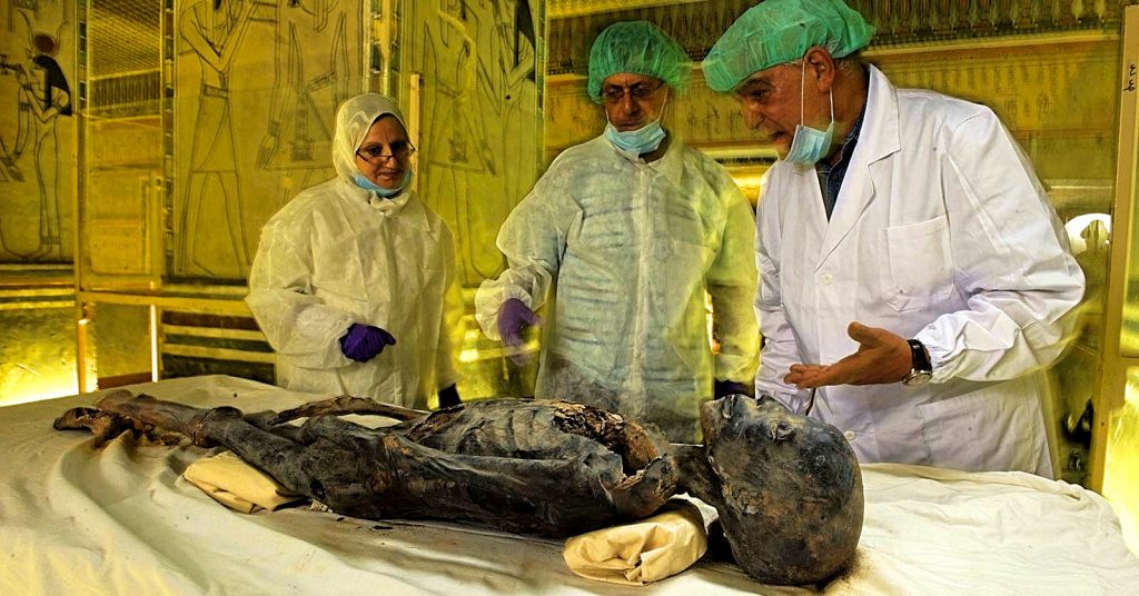 Scientists looking at King Tut's mummy