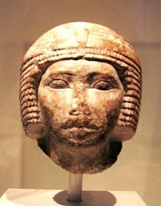 Head of a Kings statue Ägyptisches Museum Berlin - Khufu - Wikipedia fotor
