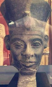 Senusret IV 4 mrimhotep.org 2